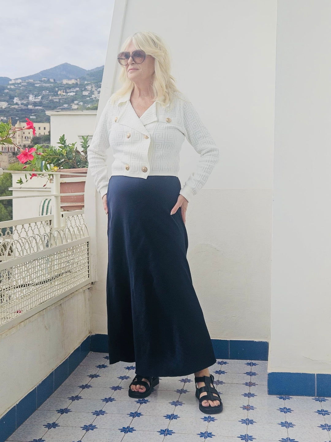 Beatrice Satin skirt Navy