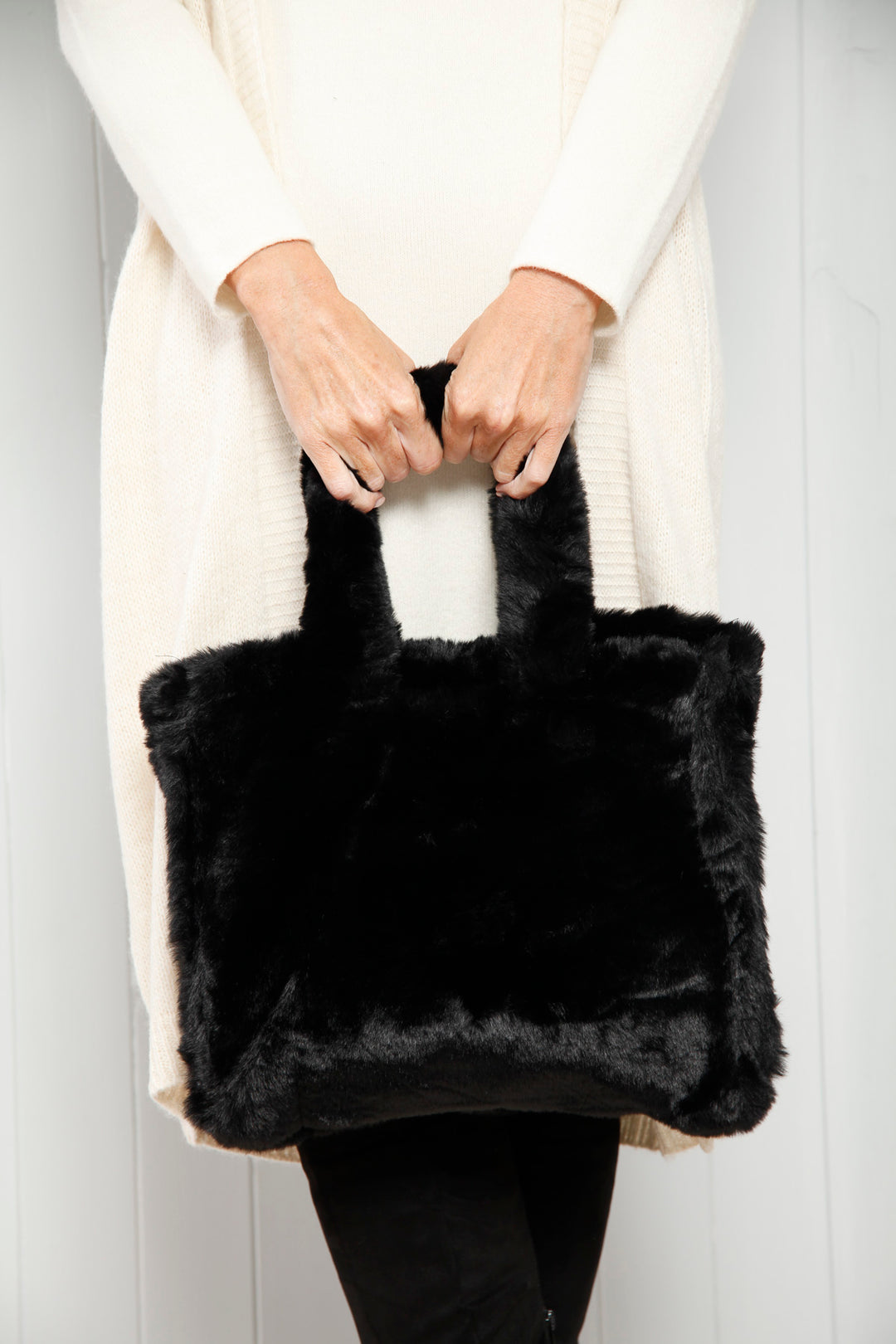 Faux Fur Tote Bag - Black