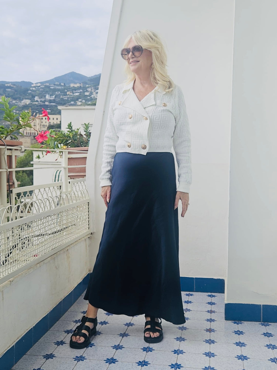 Beatrice Satin skirt Navy