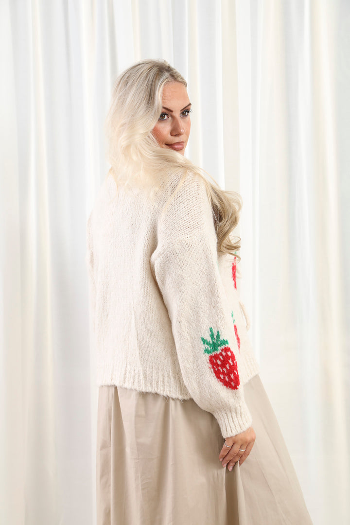 Strawberry Cardigan Cream