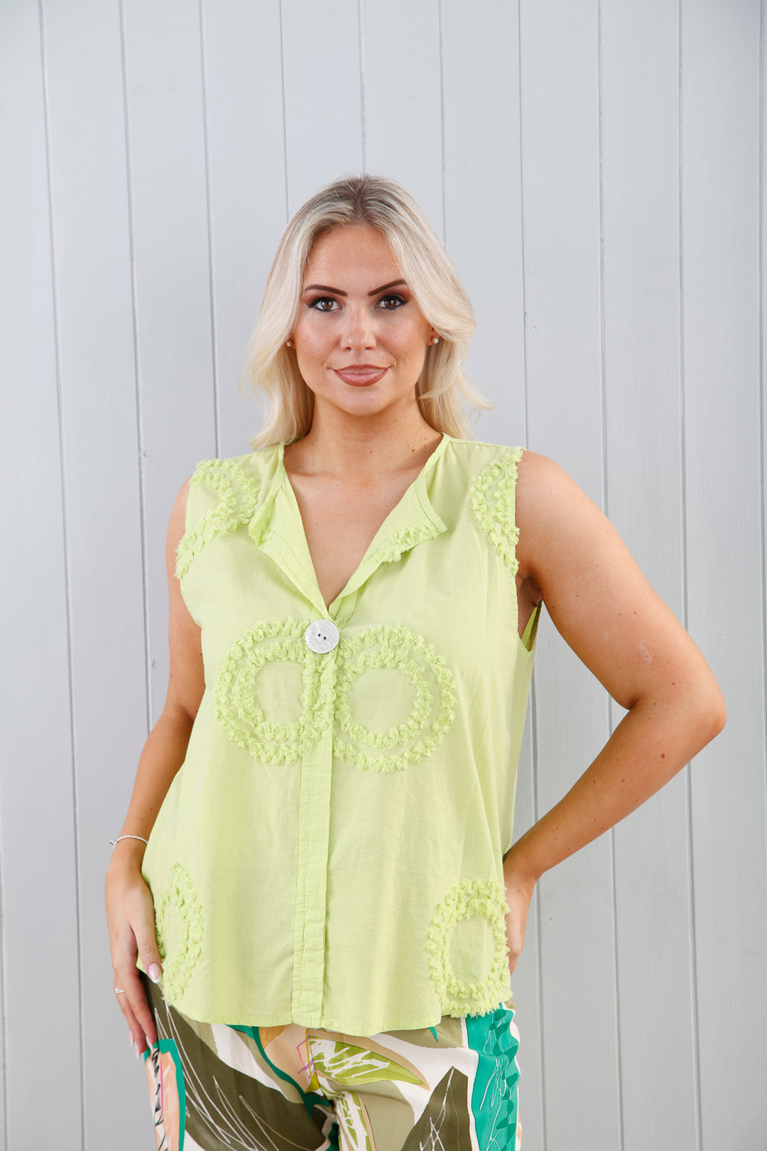 Selina Cotton Swirl Top lime