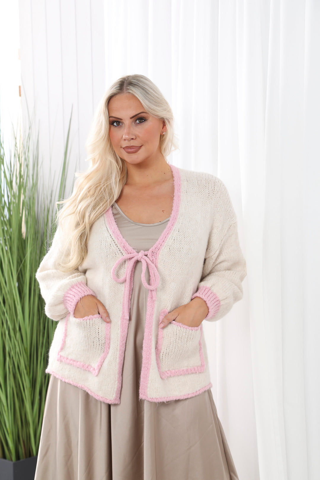 Pocket Trim Cardi Cream