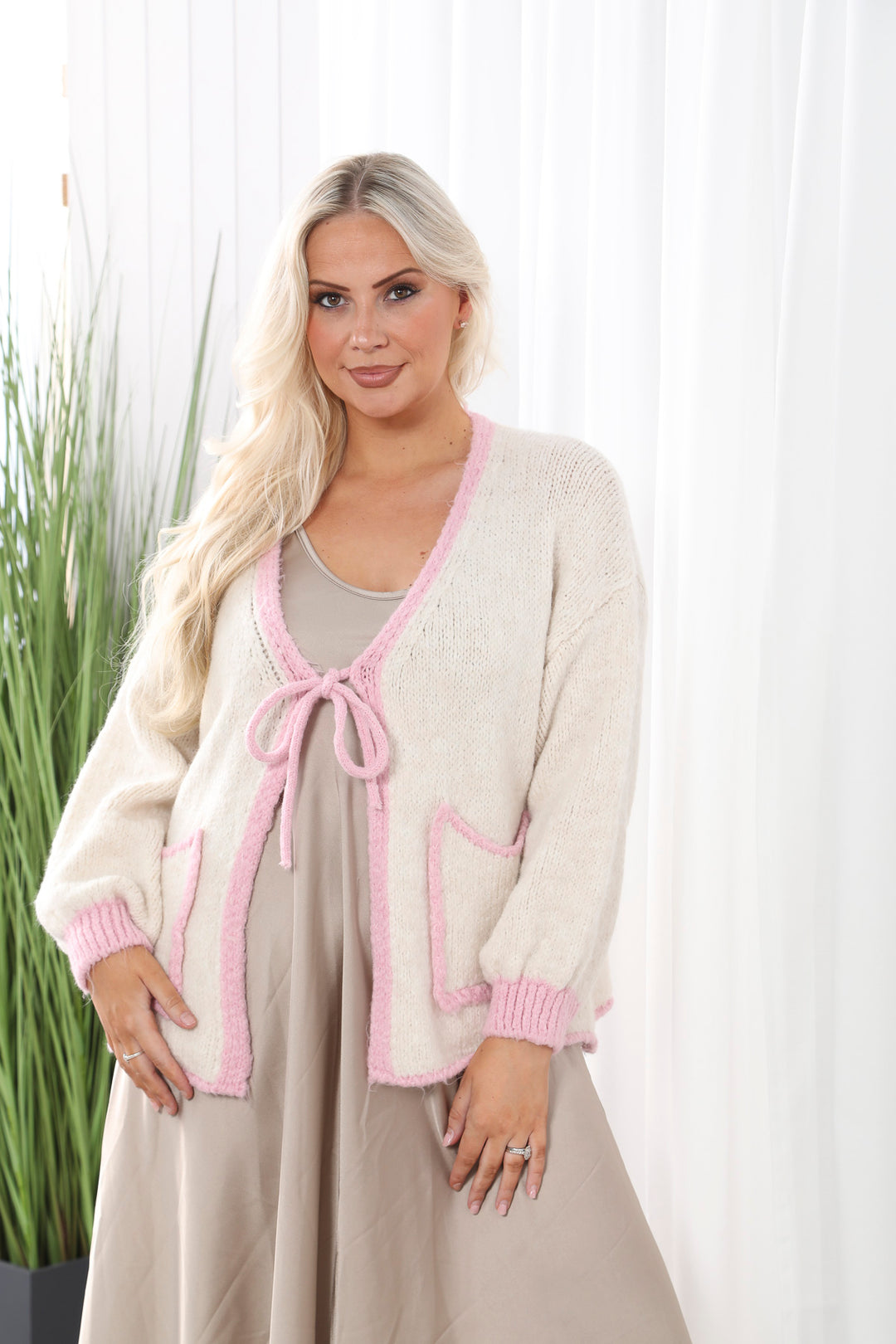 Pocket Trim Cardi Cream