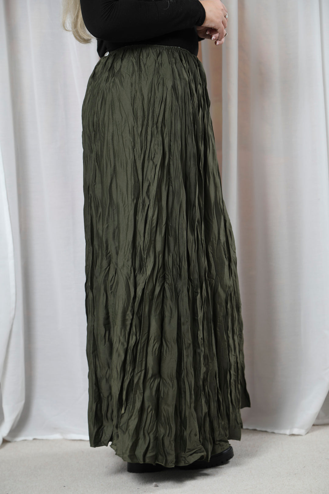 Crinkle Maxi Skirt Khaki