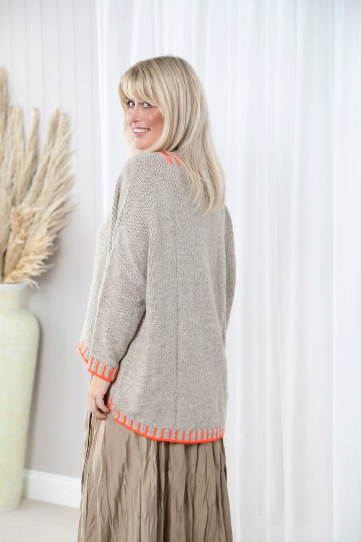 Oversized Stitch Jumper Beige/Orange