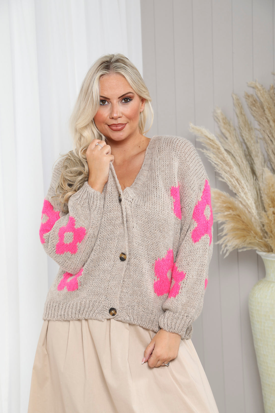 Daisy Button Cardigan Oat