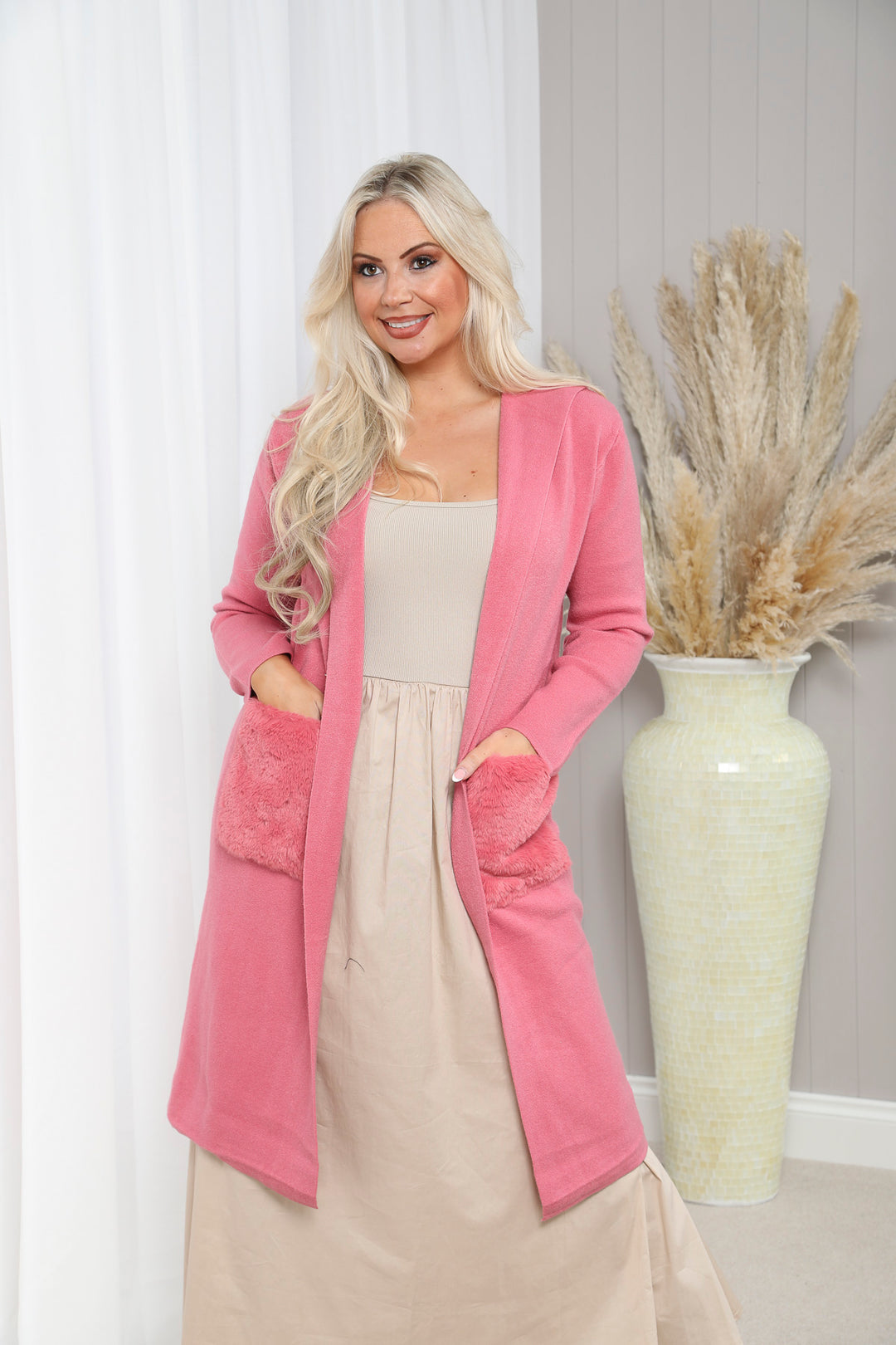 Hayley Faux Fur Pocket Cardigan Pink