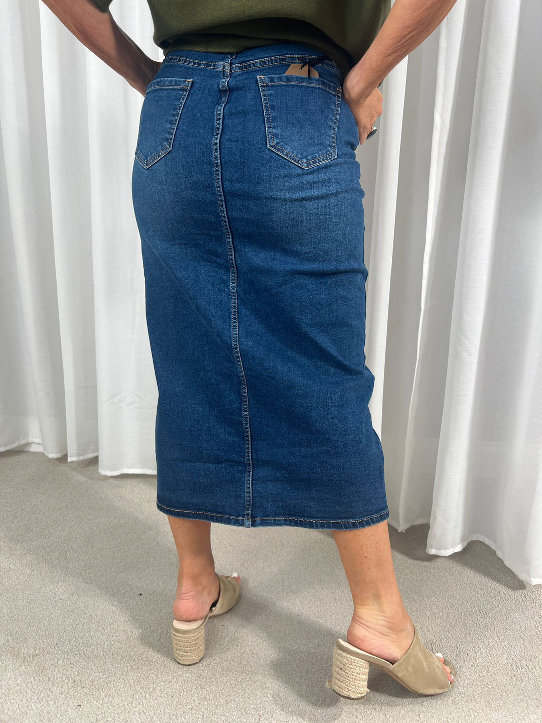 Front button Denim skirt