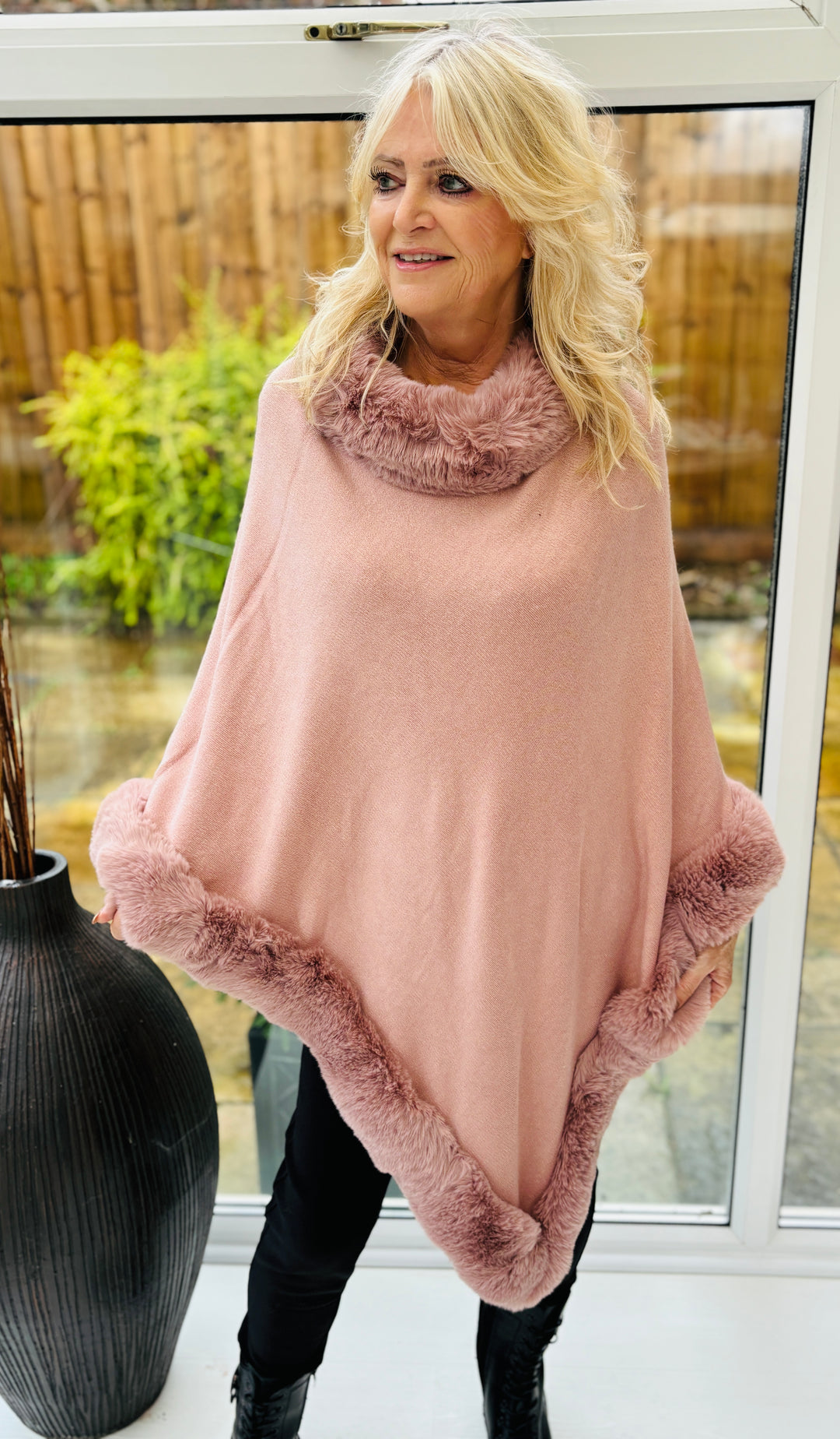 Nova Faux Fur Edge Poncho Pink