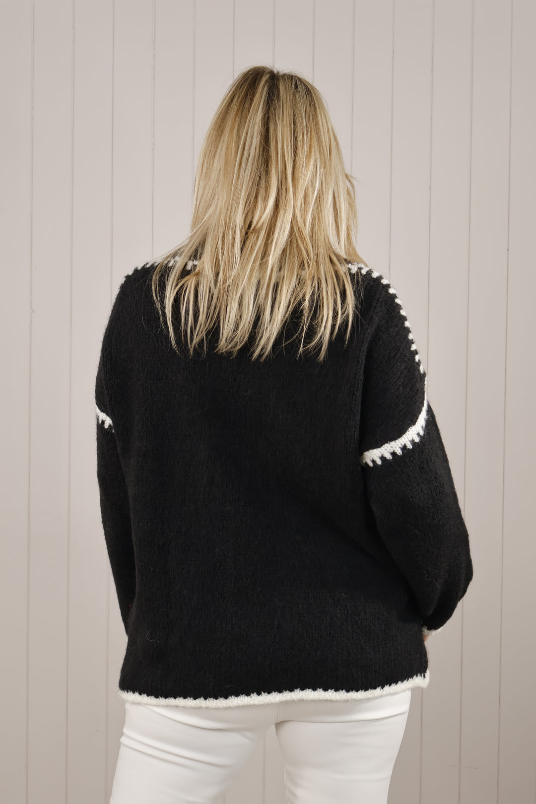 Funnel Neck Stitch Jumper Black/White