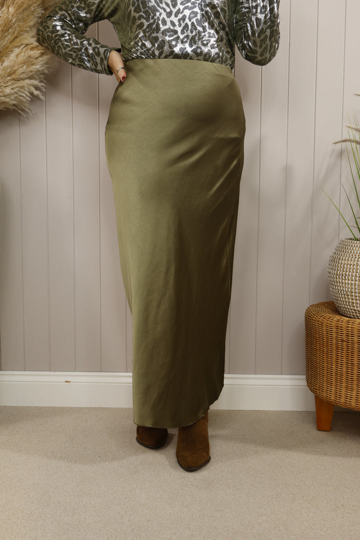 Beatrice Flair skirt Khaki