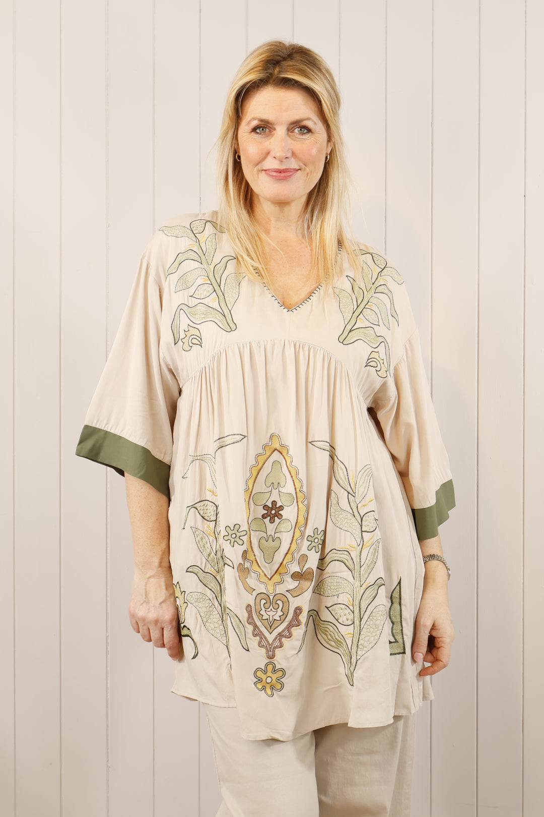 Xena Embroidered Tunic Latte