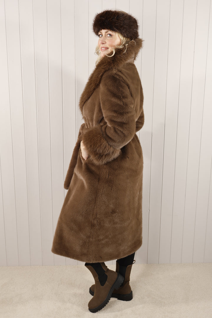 Tegan Faux fur Coat Chocolate