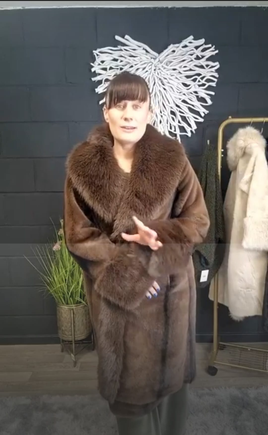 Naomi Faux Fur Coat Chocolate