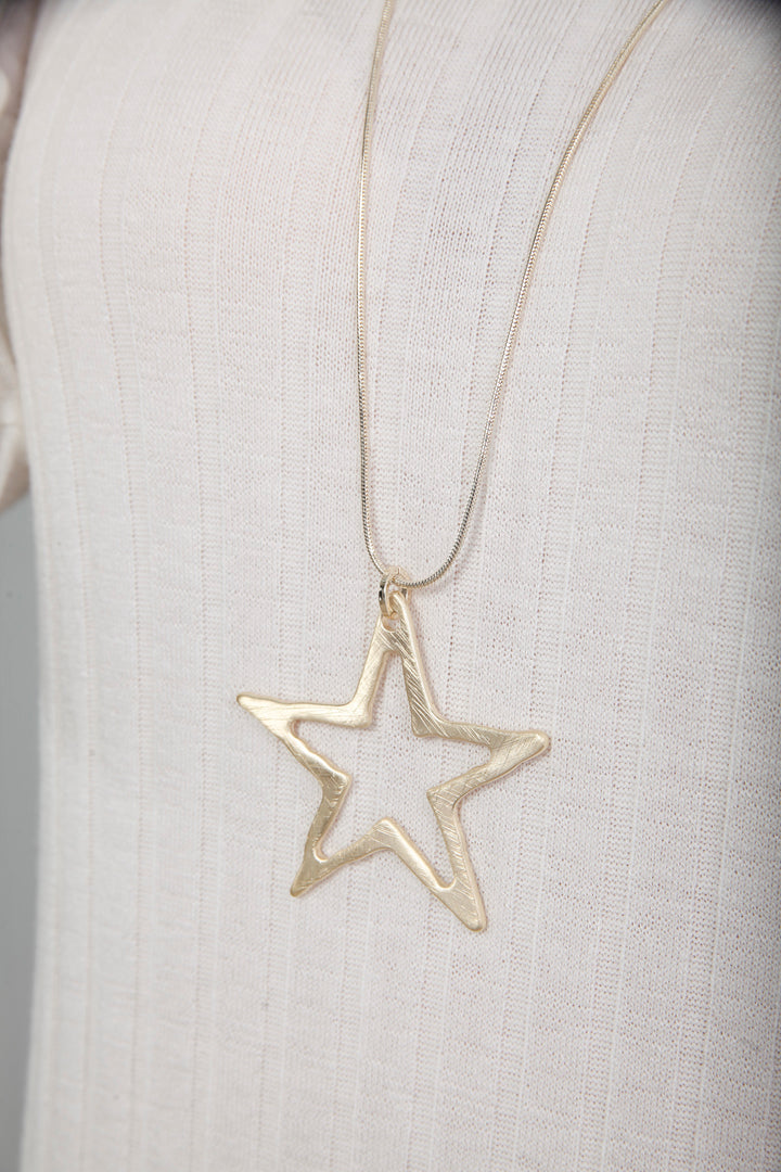 Open Star Pendant Necklace