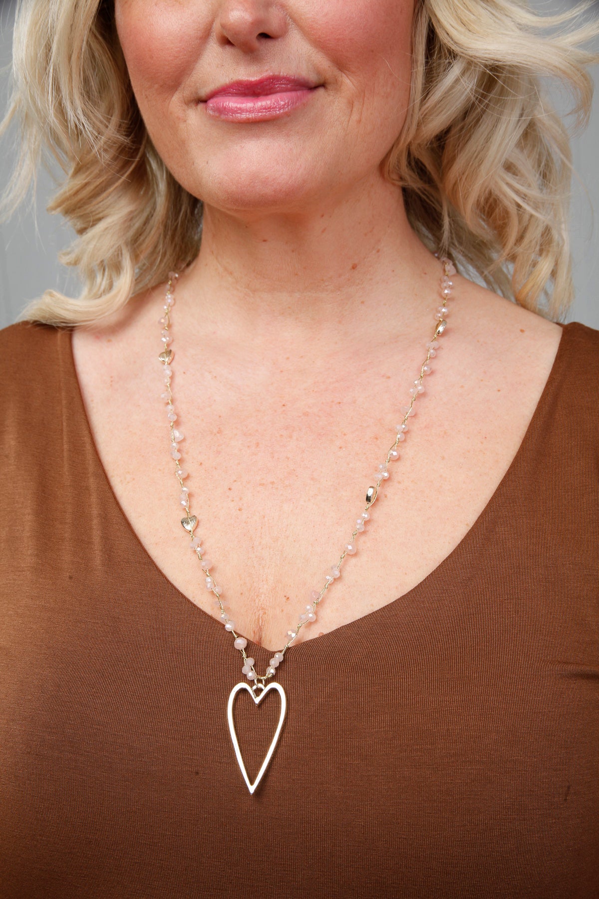 Thick deals heart necklace